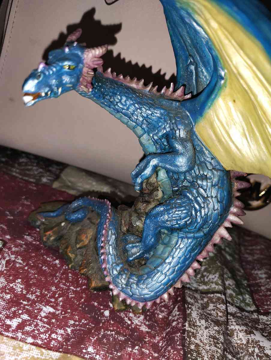 Vintage 1998 Summit Collection winged blue dragon figurine