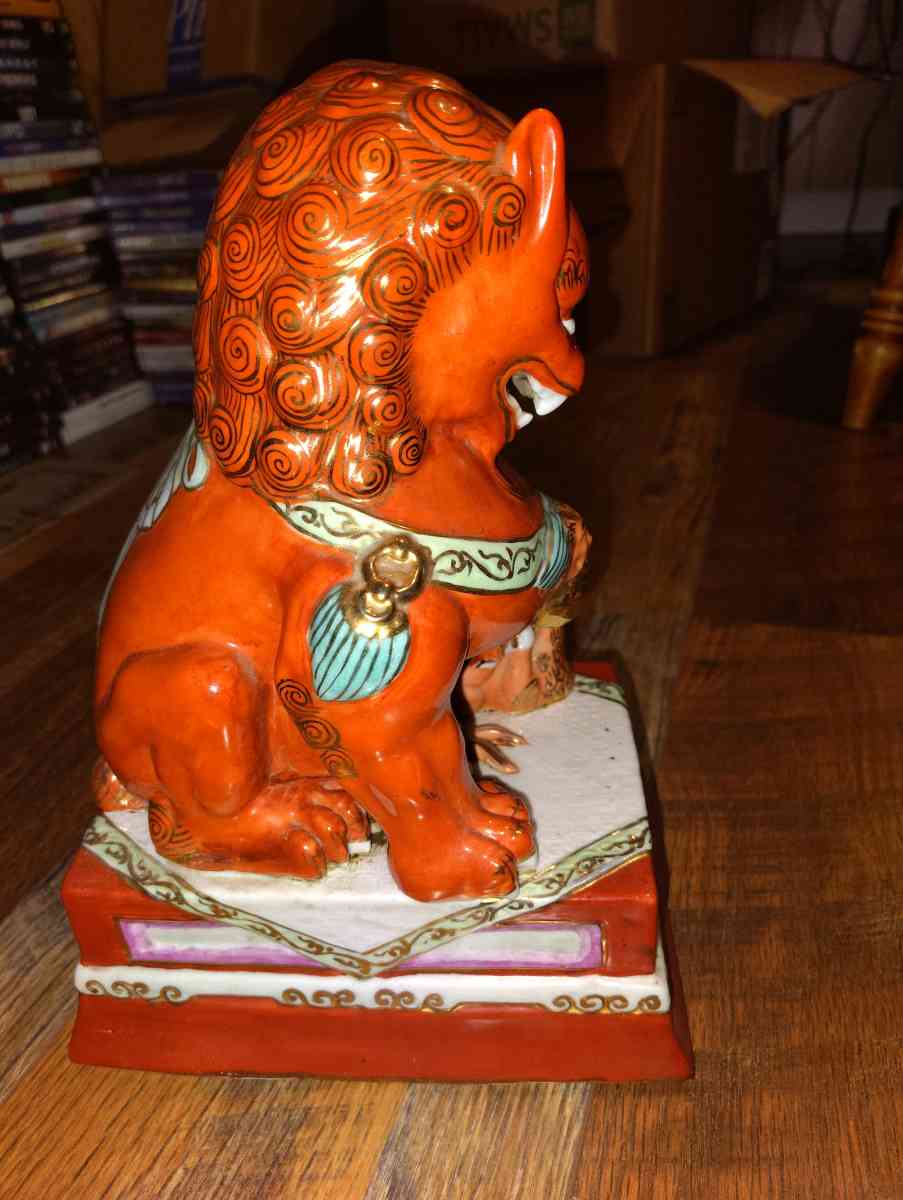 ancient Chinese red glaze porcelain Fengshui Foo Fu Dog