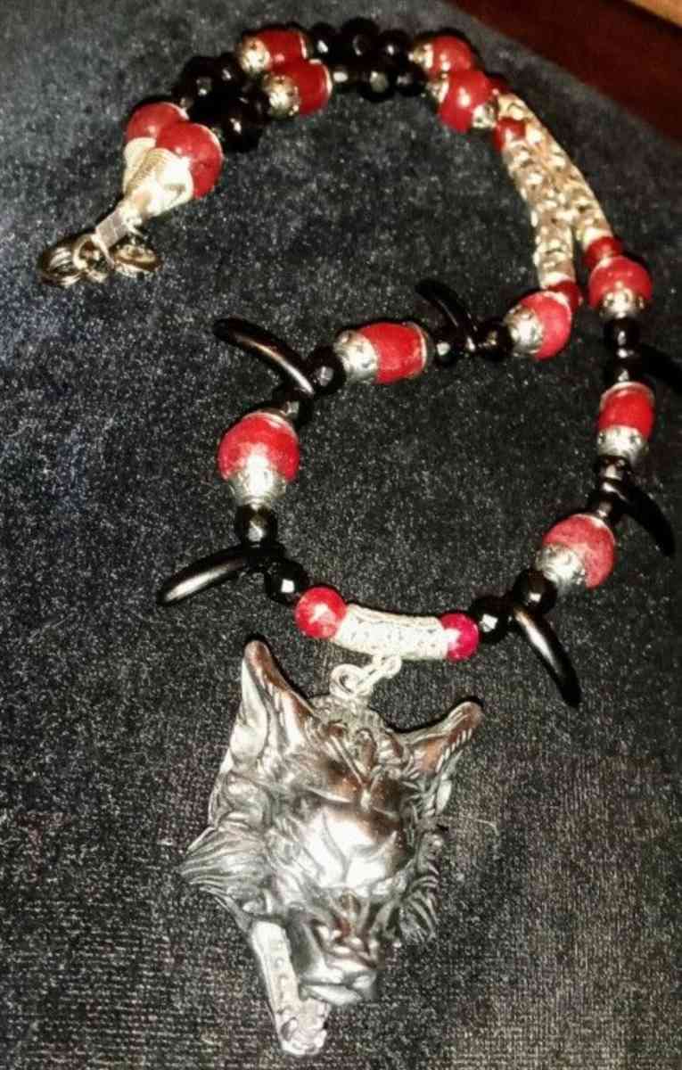 Handmade angry wolf necklace