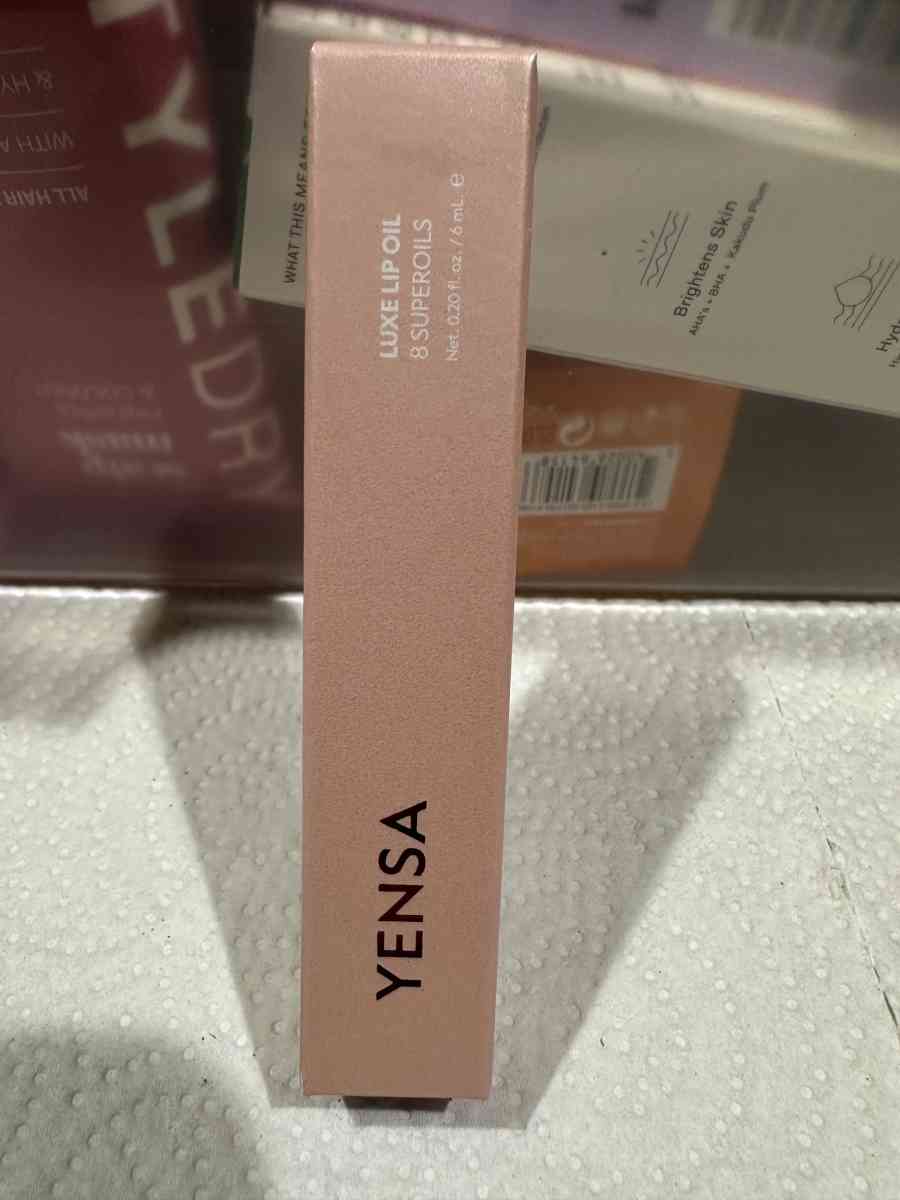 YENSA Luxe Lip Oil