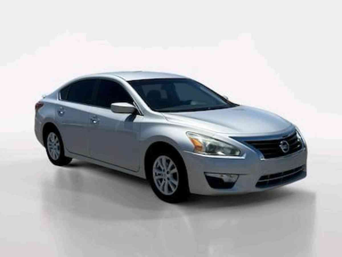 2014  NissanAltima 25 S