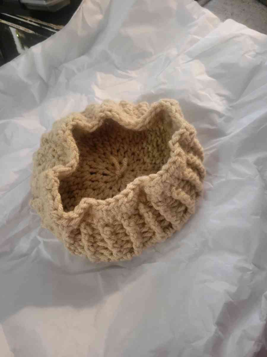 Toddler to kid Baret hat beige