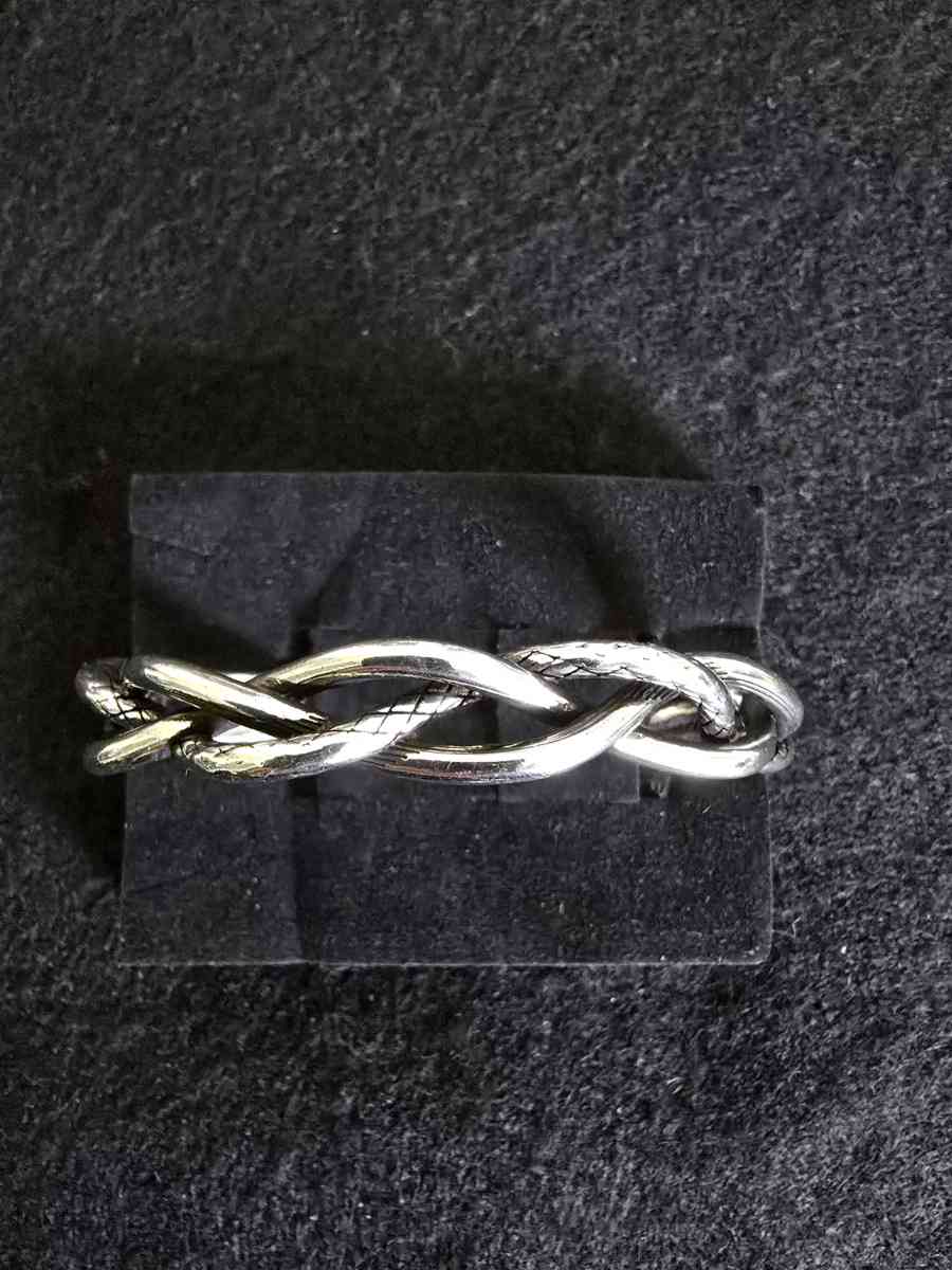 925 Sterling Silver Cross Twist Bracelet