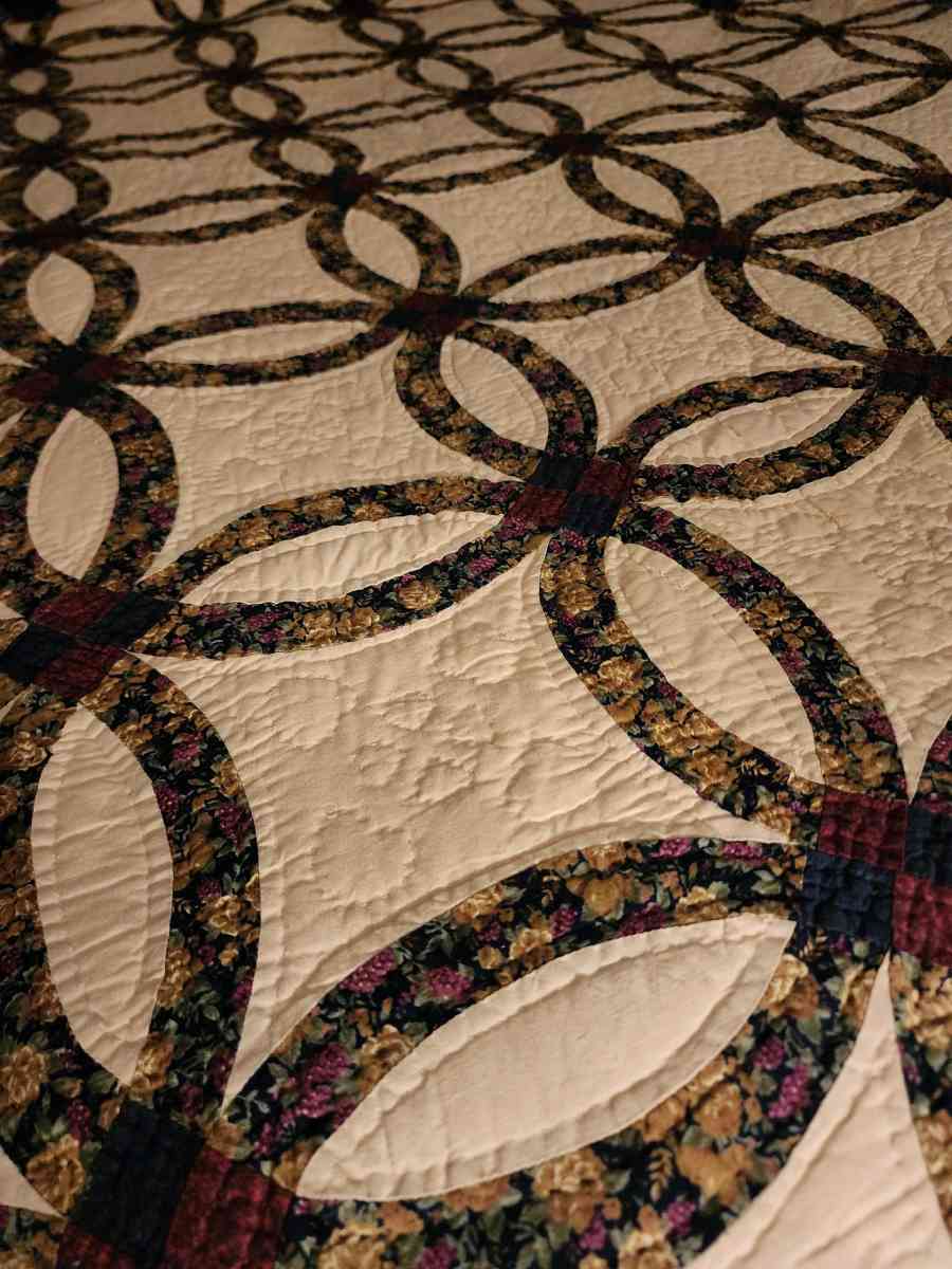 Donna Sharp reversible quilt KING