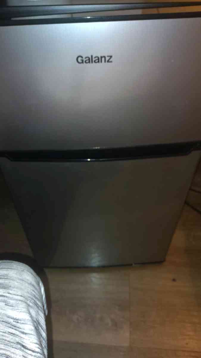 mini fridge with freezer