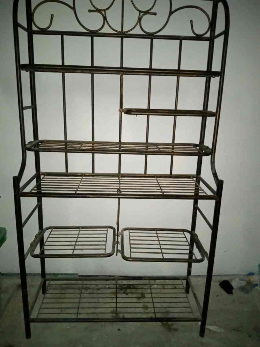 Bakers rack