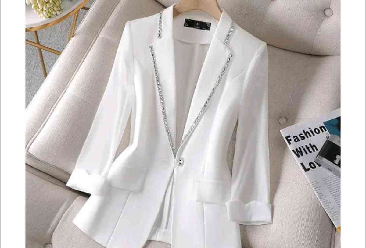 light Weight white Blazer