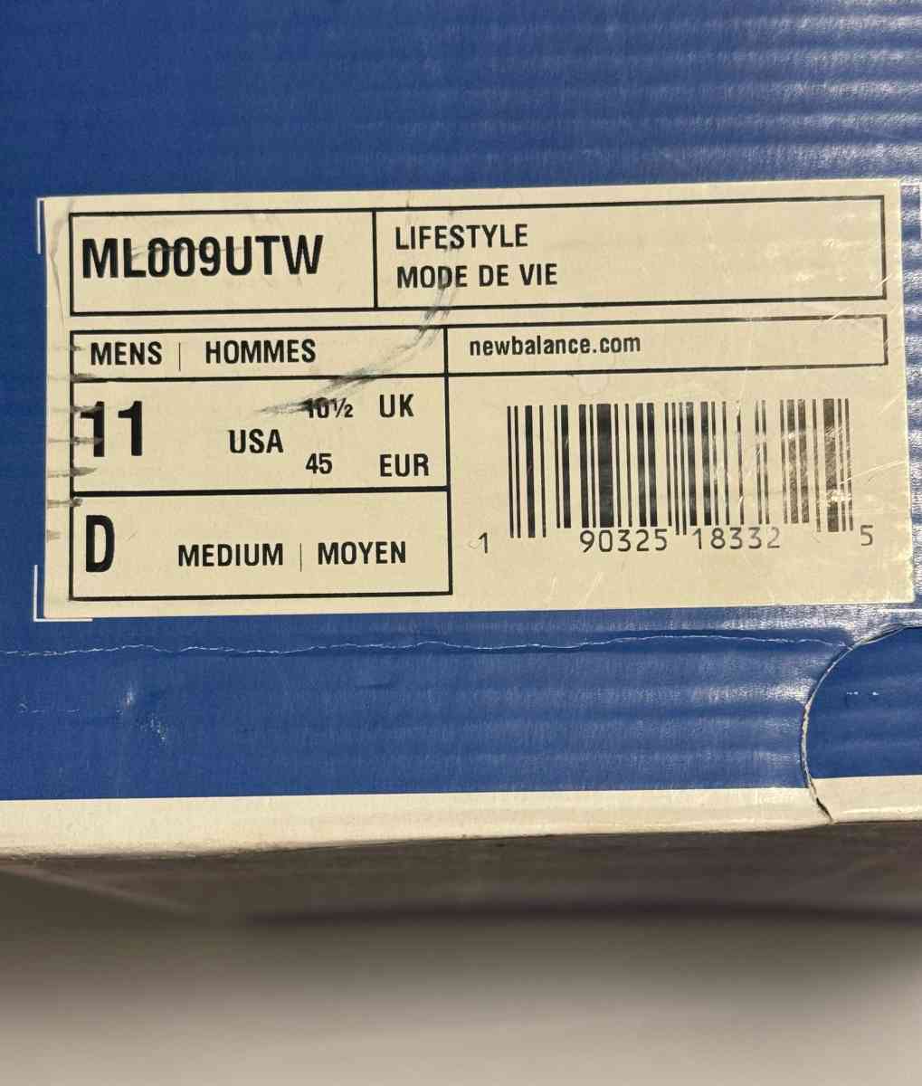 New Balance 009 shoes sneakersMLOO9UTW black white Size 11
