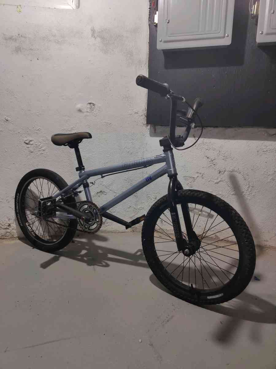 bicicleta GT 20
