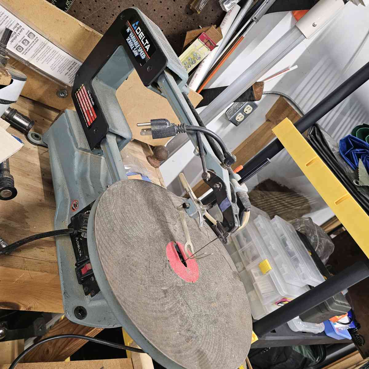 16inch Delta variable speed scroll saw