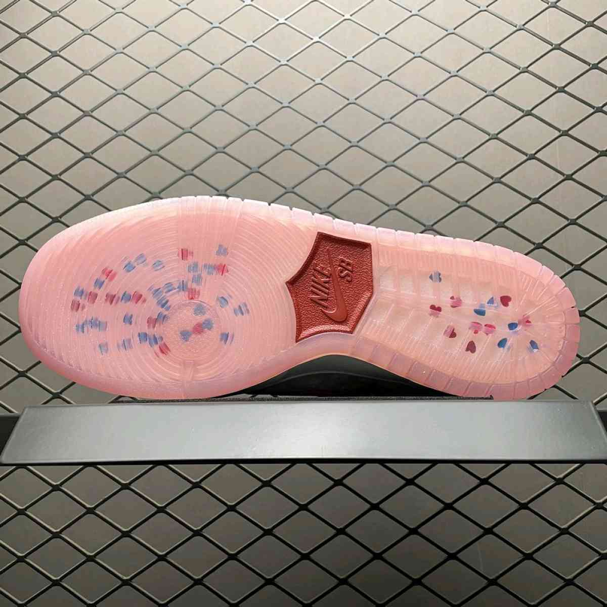 StrangeLove x Nike SB Dunk Low Valentines Day