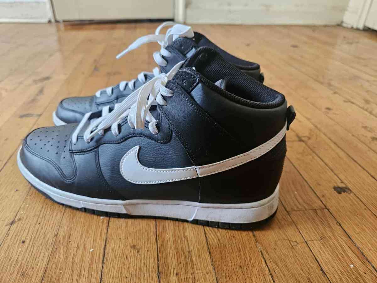Nike Dunks Panda High Top Sneakers