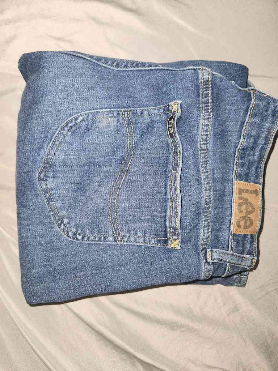 Lee jeans