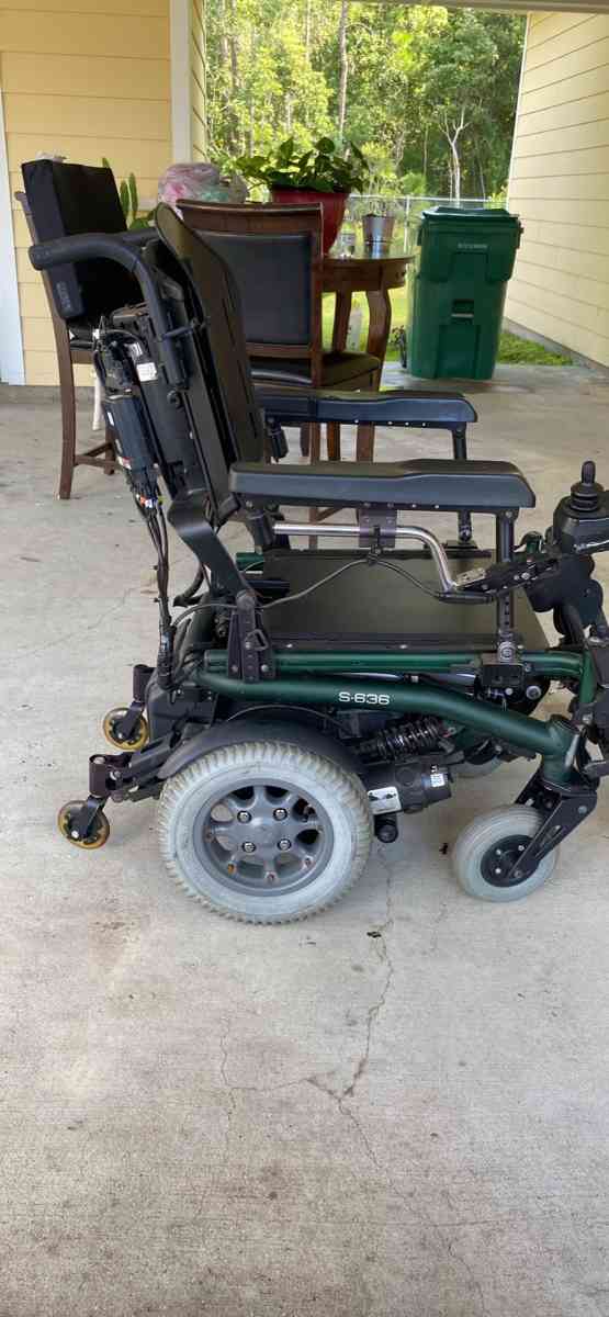 power wheelchair