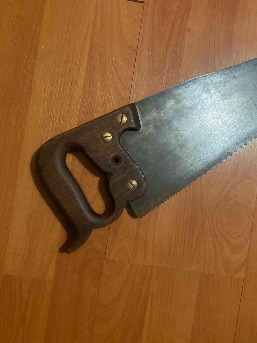 handsaw