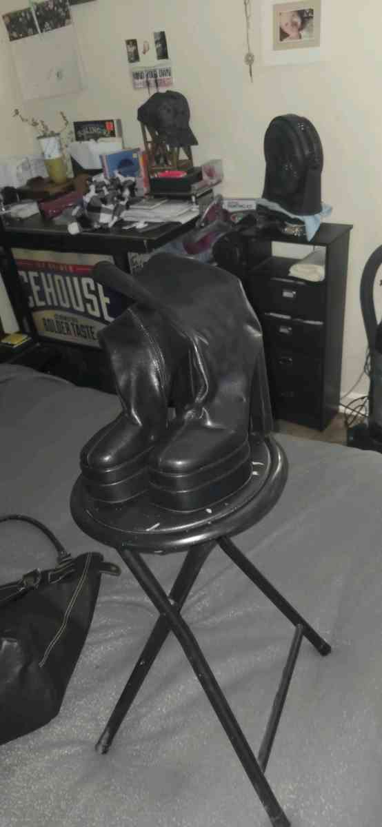 Womens zip up boots worn twice