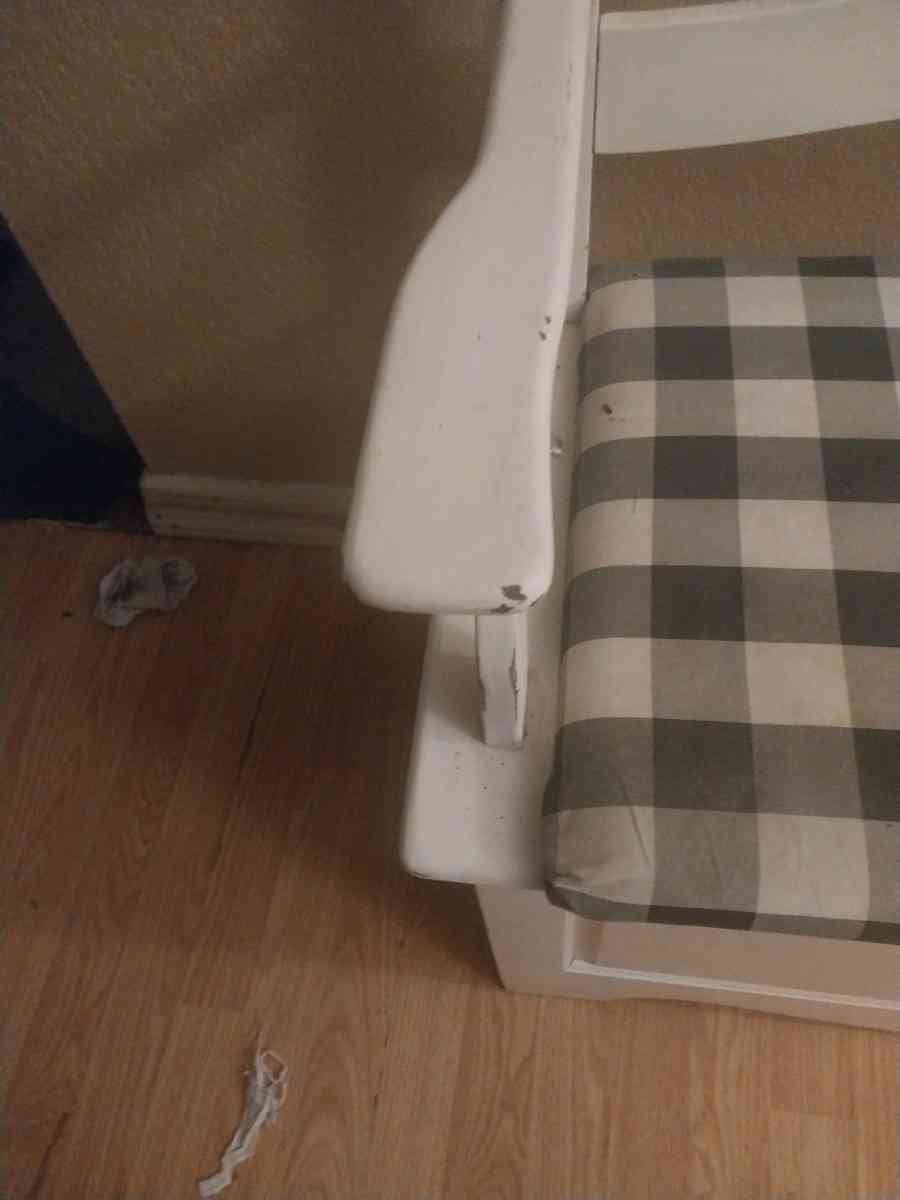 White Entryway Bench