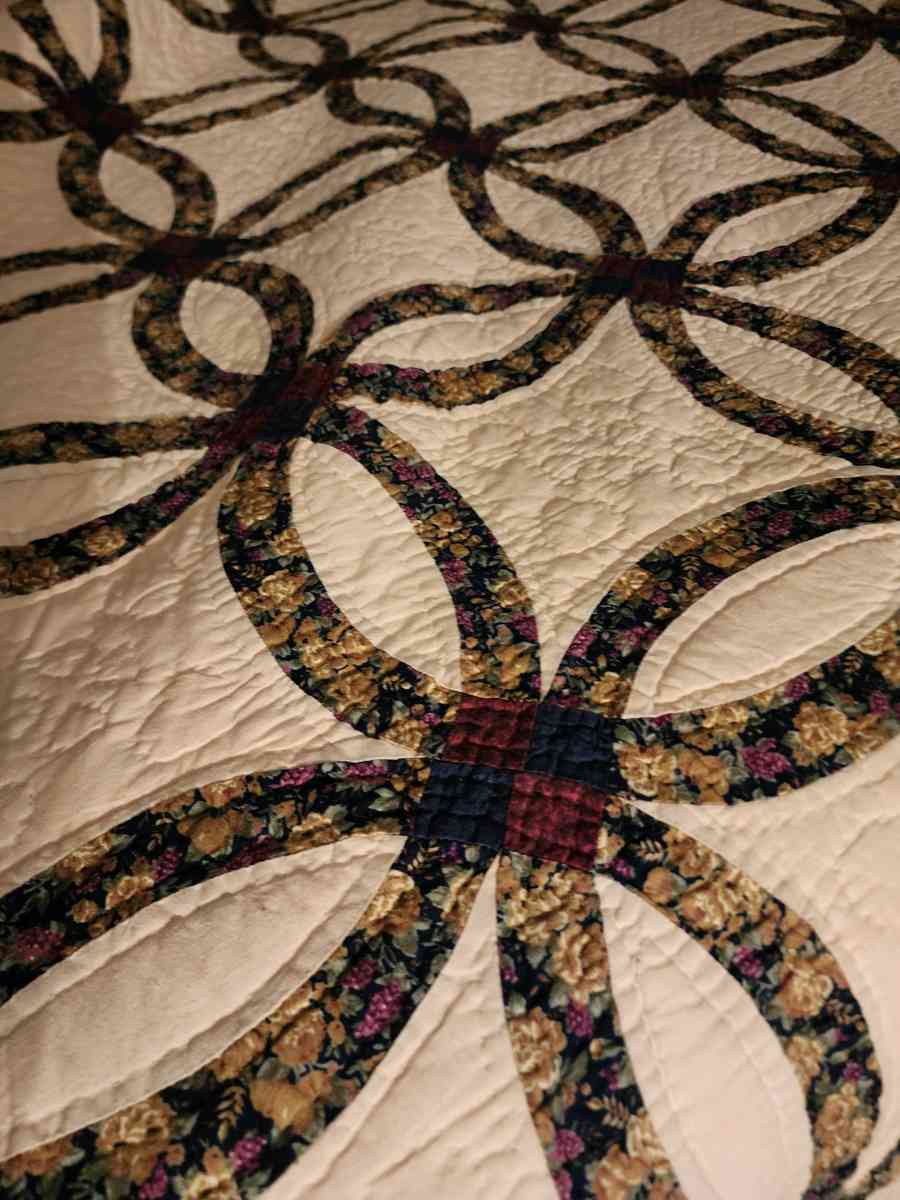 Donna Sharp reversible quilt KING