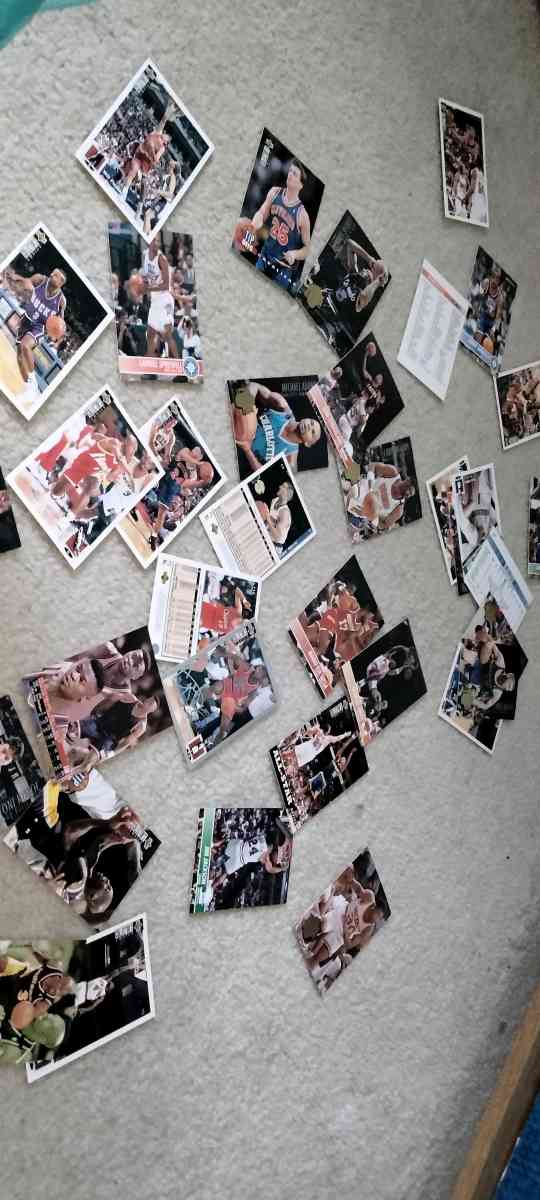 Vintage 1995 McDonalds Looney Tunes NBA Cups And Trading Car