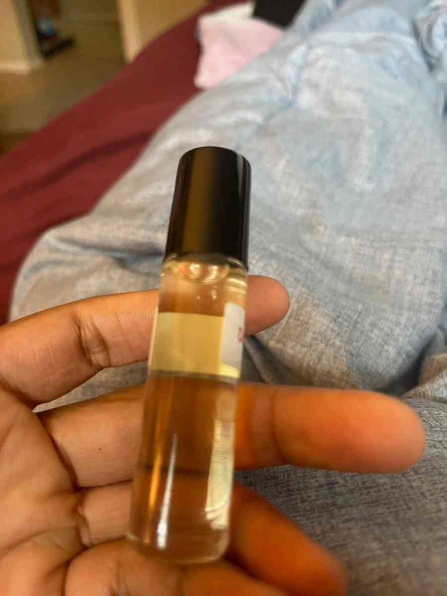 Daisy eau so fresh roll on perfume