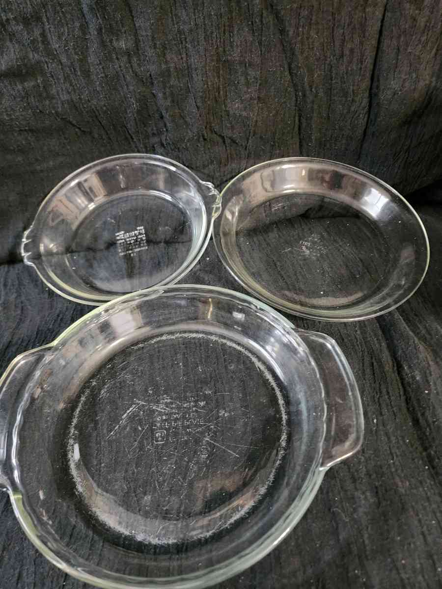 pie and tart glass pans