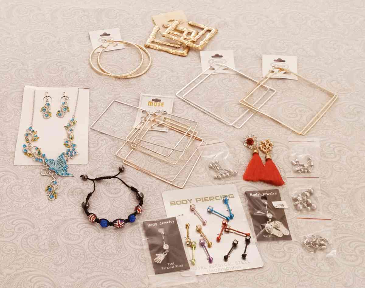 clearance jewelry bundle
