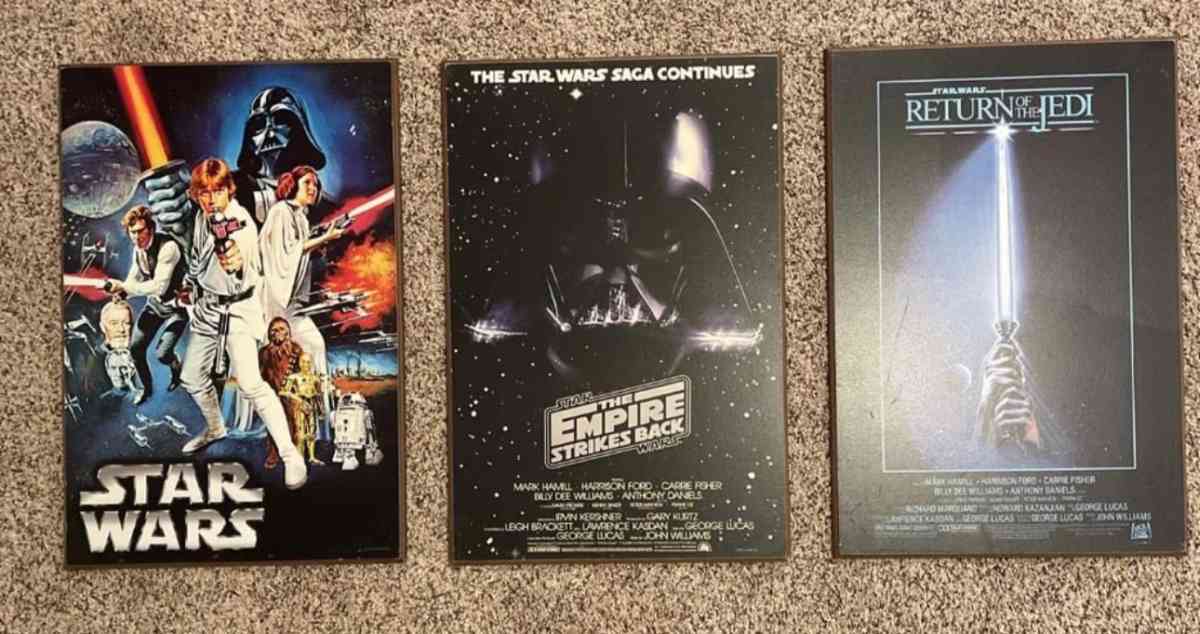LOT OF VERY RARE 3 DISNEY OFFICIAL STAR WARS 19x13 POSTER BO