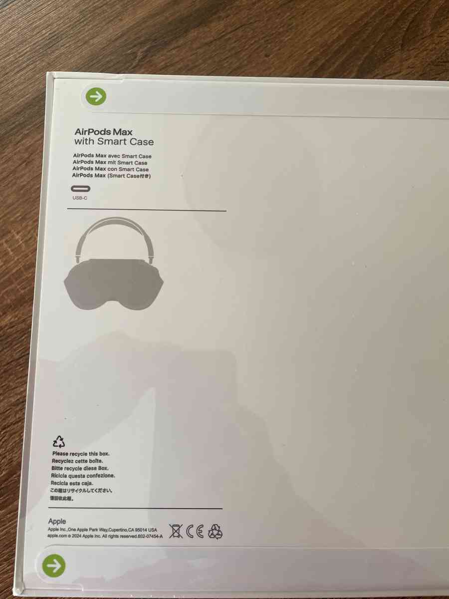 Apple AirPod Max midnight