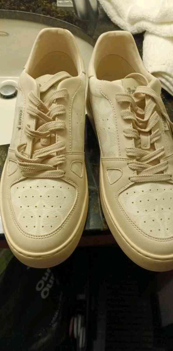 Coach shoes