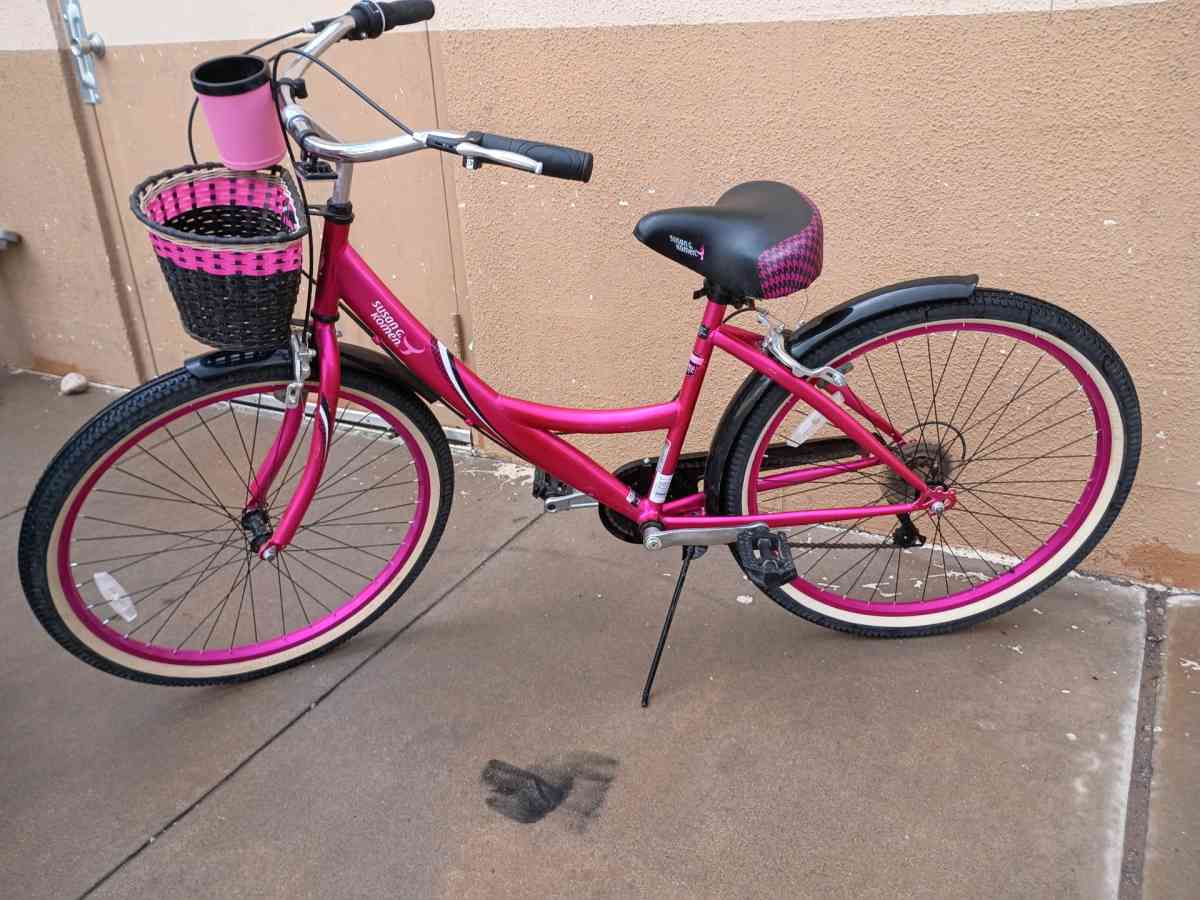 Susan E Komen Cruiser Bike
