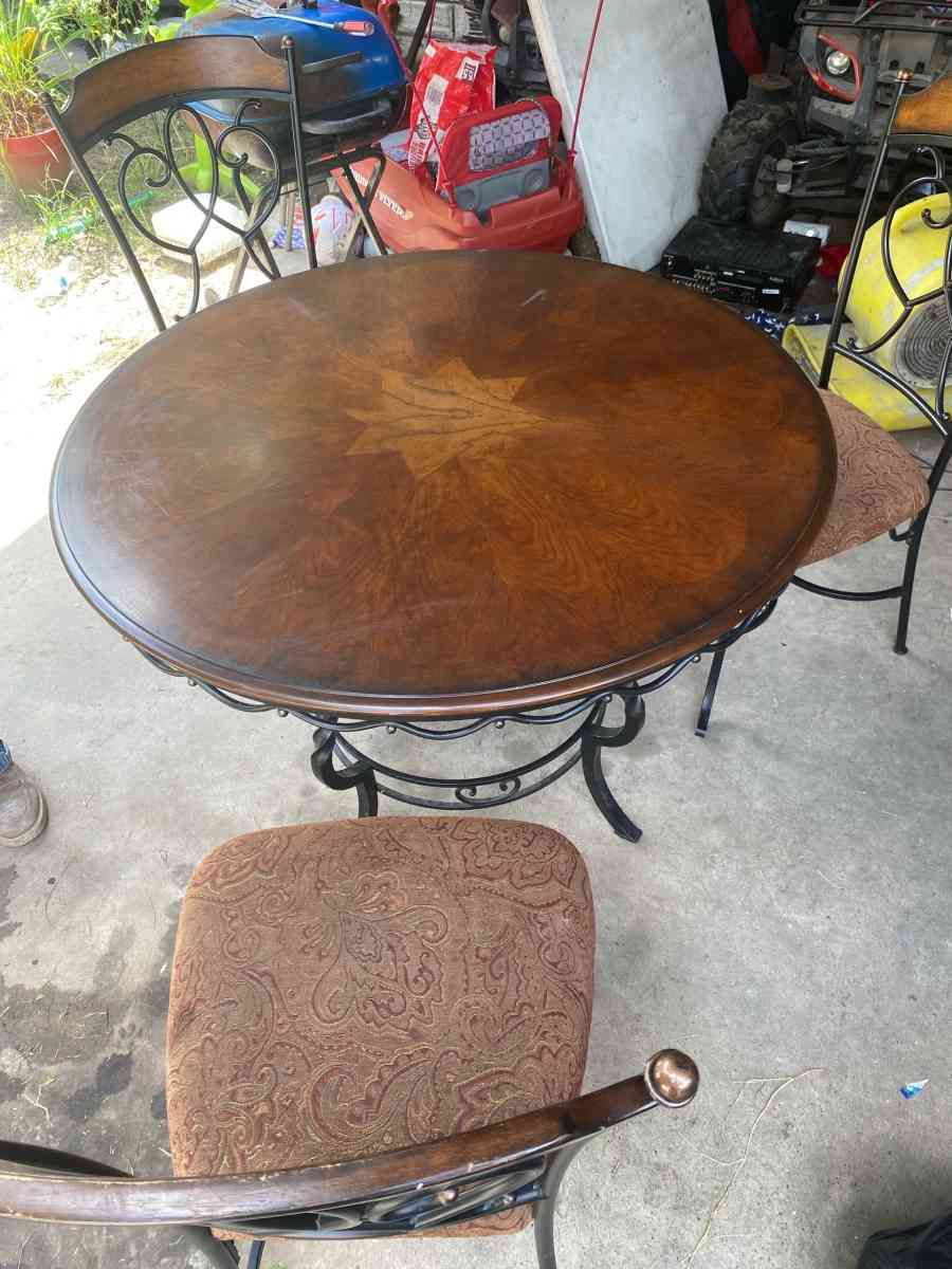 dining table with chairs