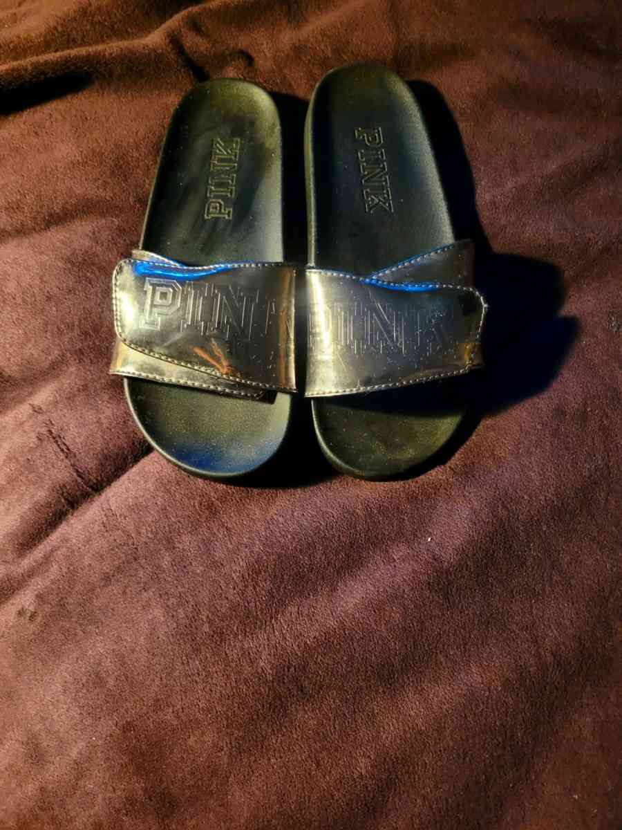 womens Slides