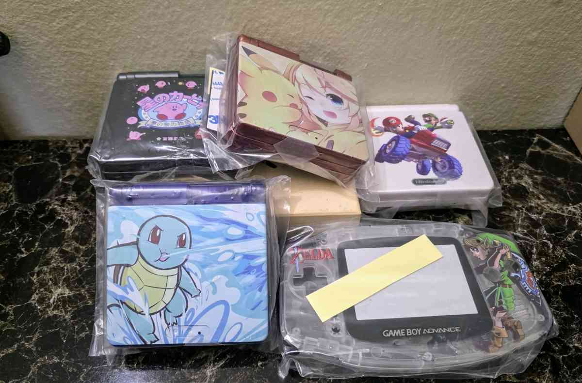 Gameboy advance sp shells