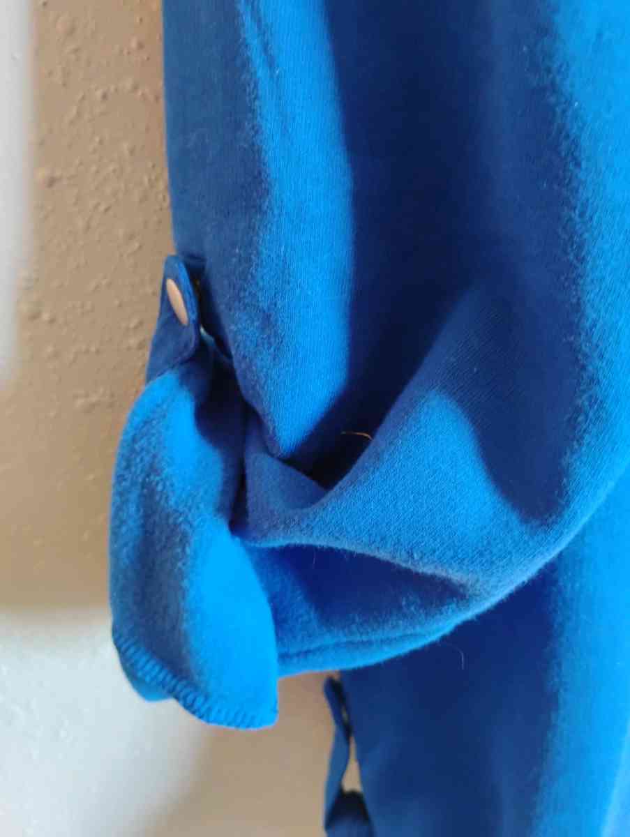 2 Caribbean Joe Womens Tops