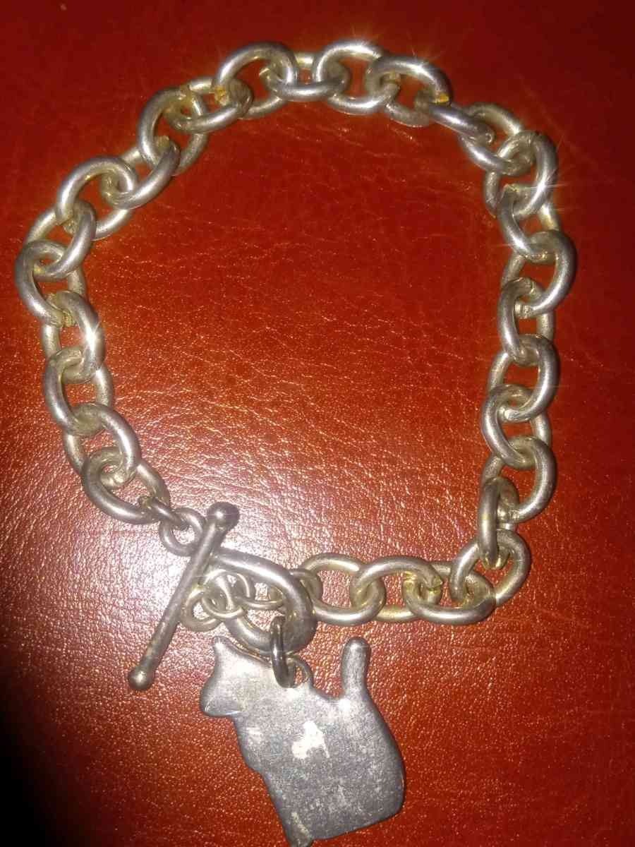 fine silver bracelet by Lisa Greene