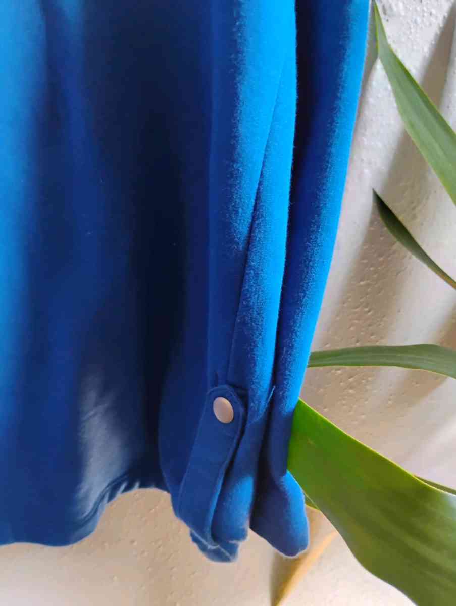 2 Caribbean Joe Womens Tops