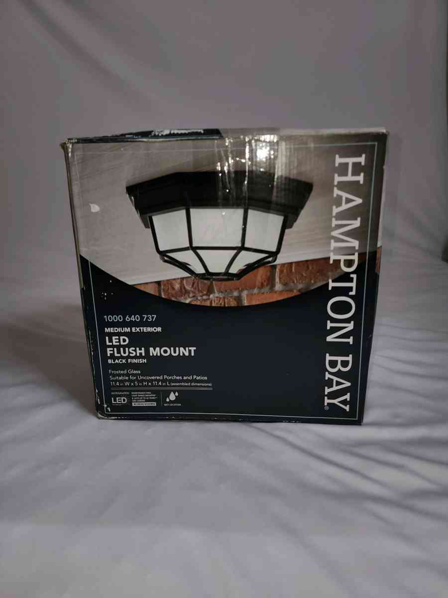 105 IN 1 LIGHT BLACK WEATHER RESISTANT INTEGRATED LED