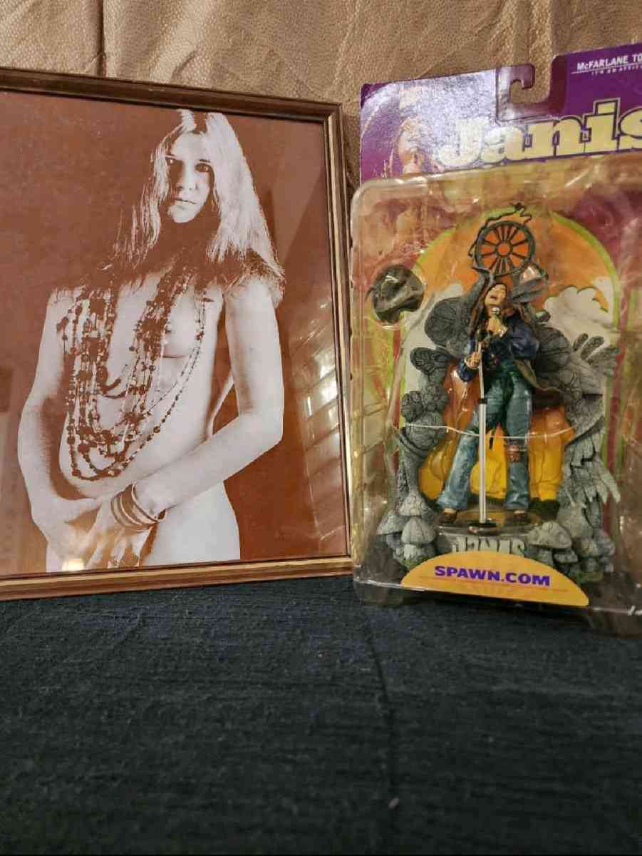Janis Joplin picture doll and album