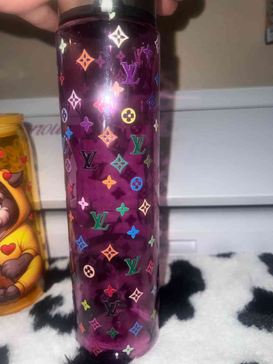 reusable plastic water bottle