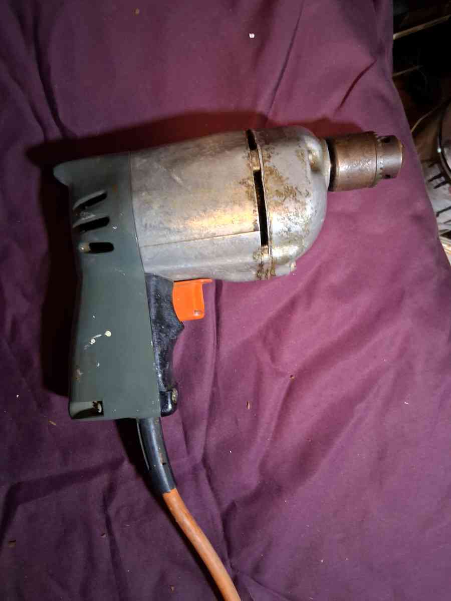 BlacknDecker Impact Drill