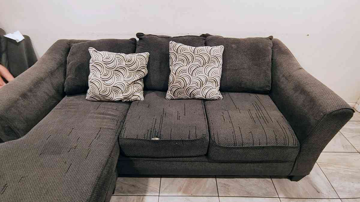sofa como se muestra en la imagen