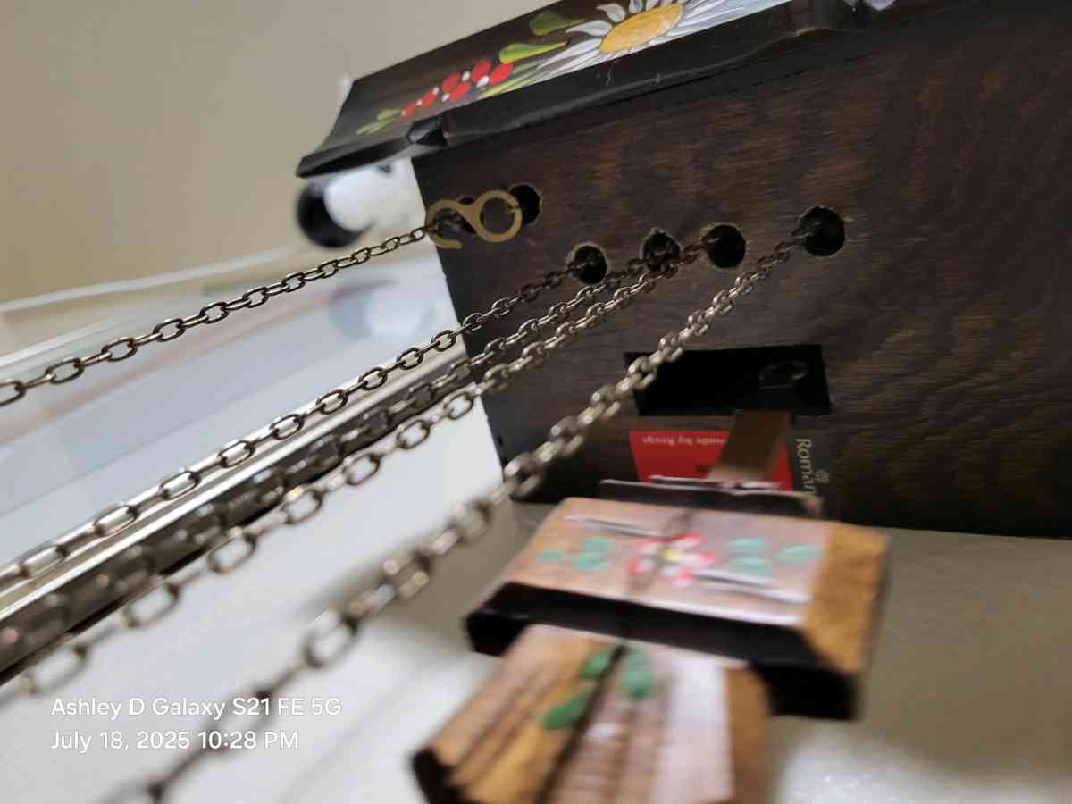 1970s vintage German cuckoo clock with pine cones and pineap