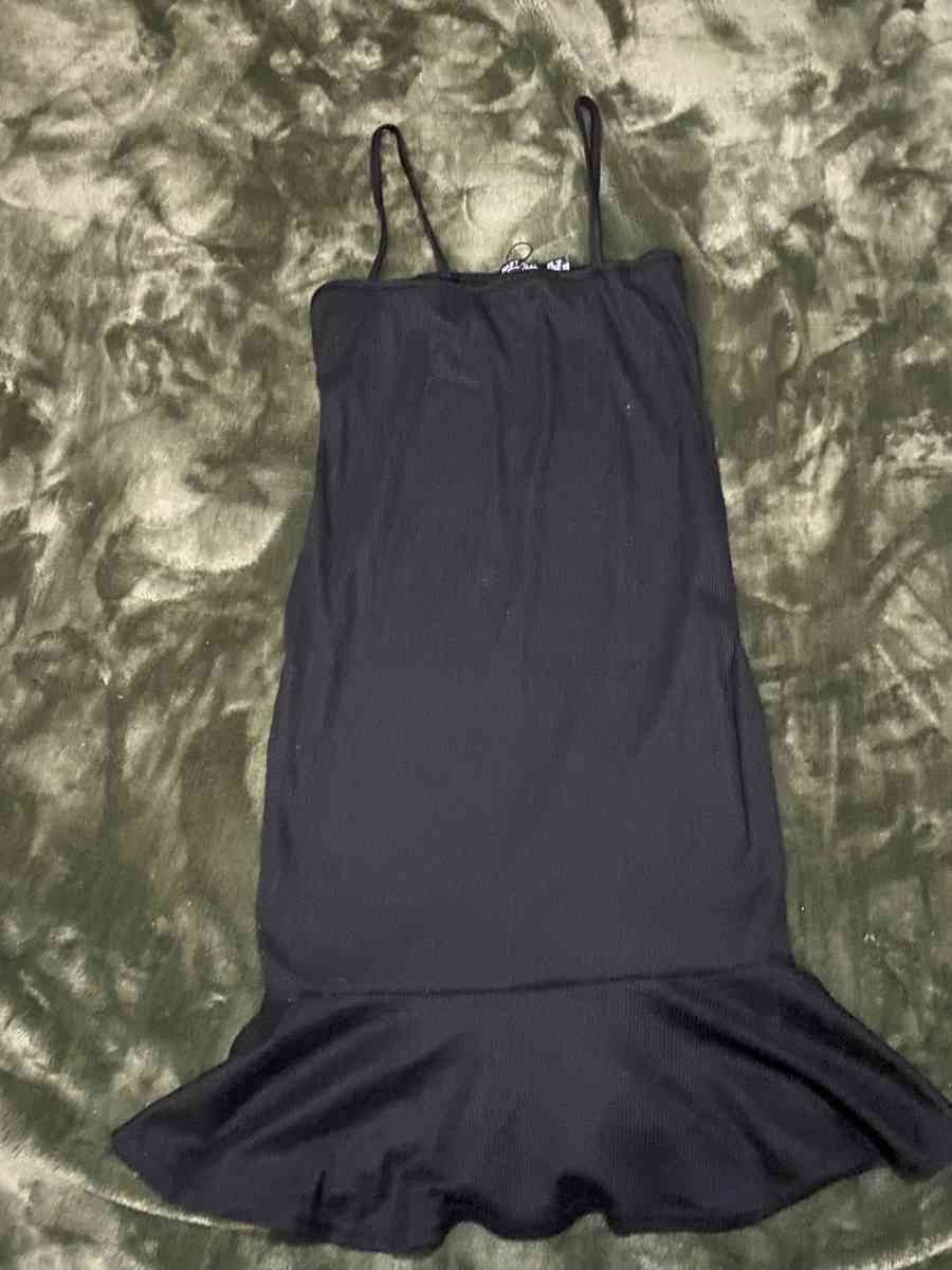 black mini dress