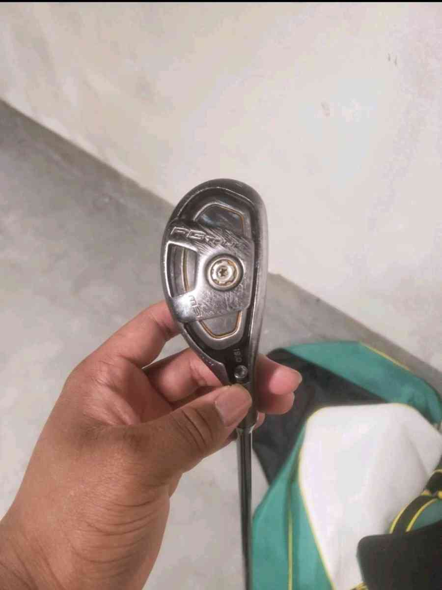 Wilson Staff FG Tour M3 Golf Club Set  Driver Fairway Hybrid