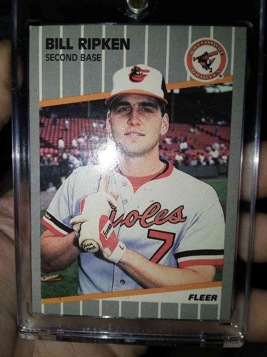 1989 Fleer Billy Ripken F Face error in mint condition