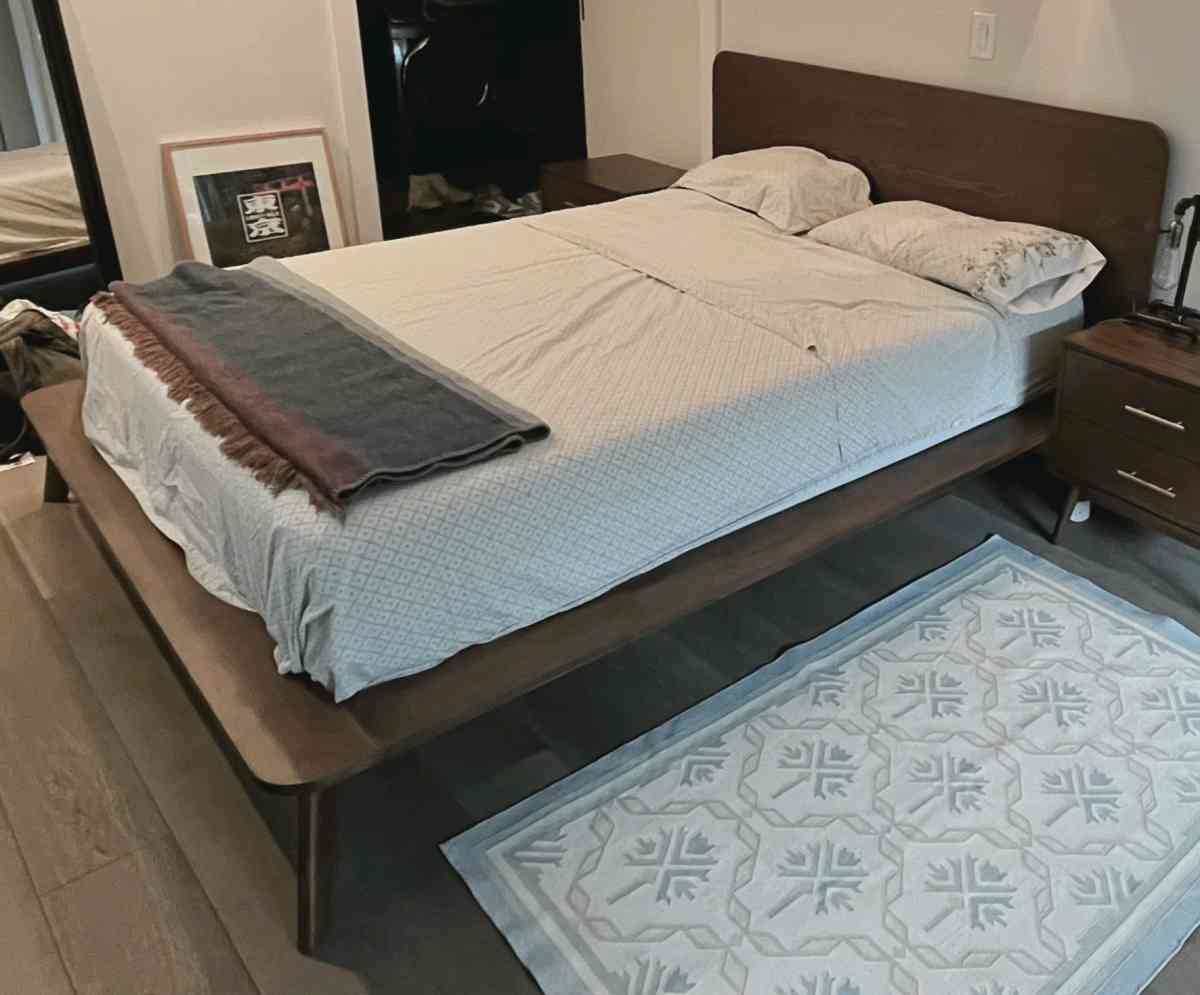 Midcentury modern queen platform bed