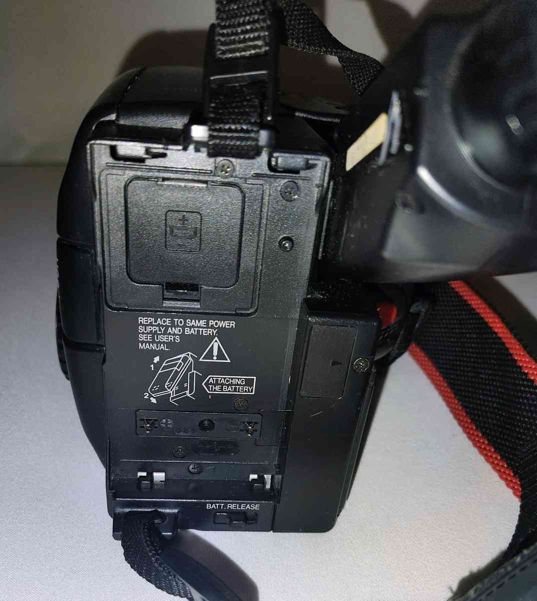 vintage JVC compact VHS camcorder GR AX series