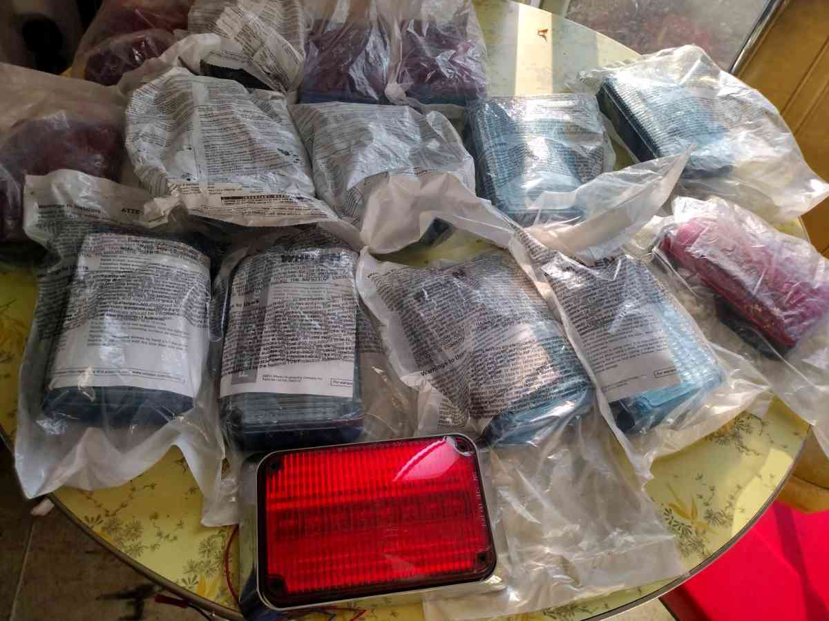 multiple whelen 600 series led flashing lights emergency
