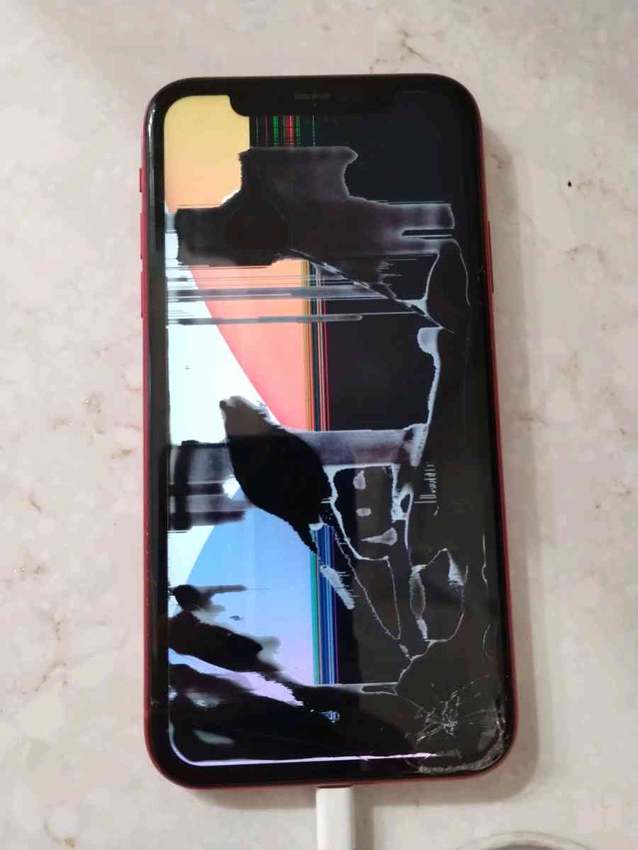 IPhone 11 For Parts Not Working