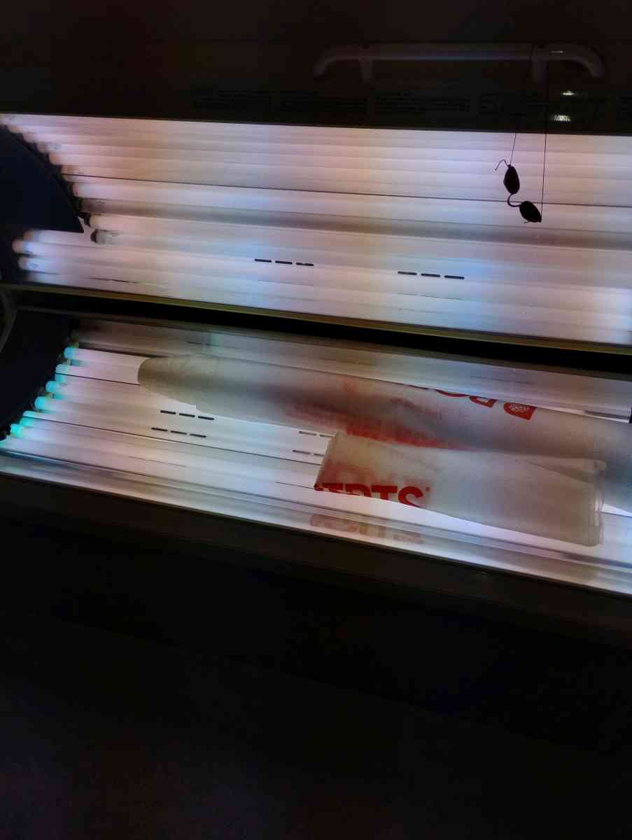 Tanning bed